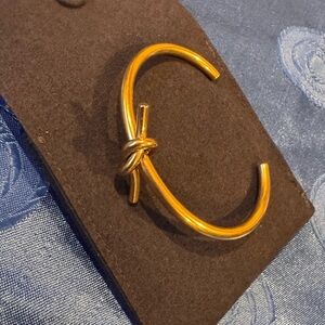 Veinci Jewelry Gold Knot Cuff Bracelet